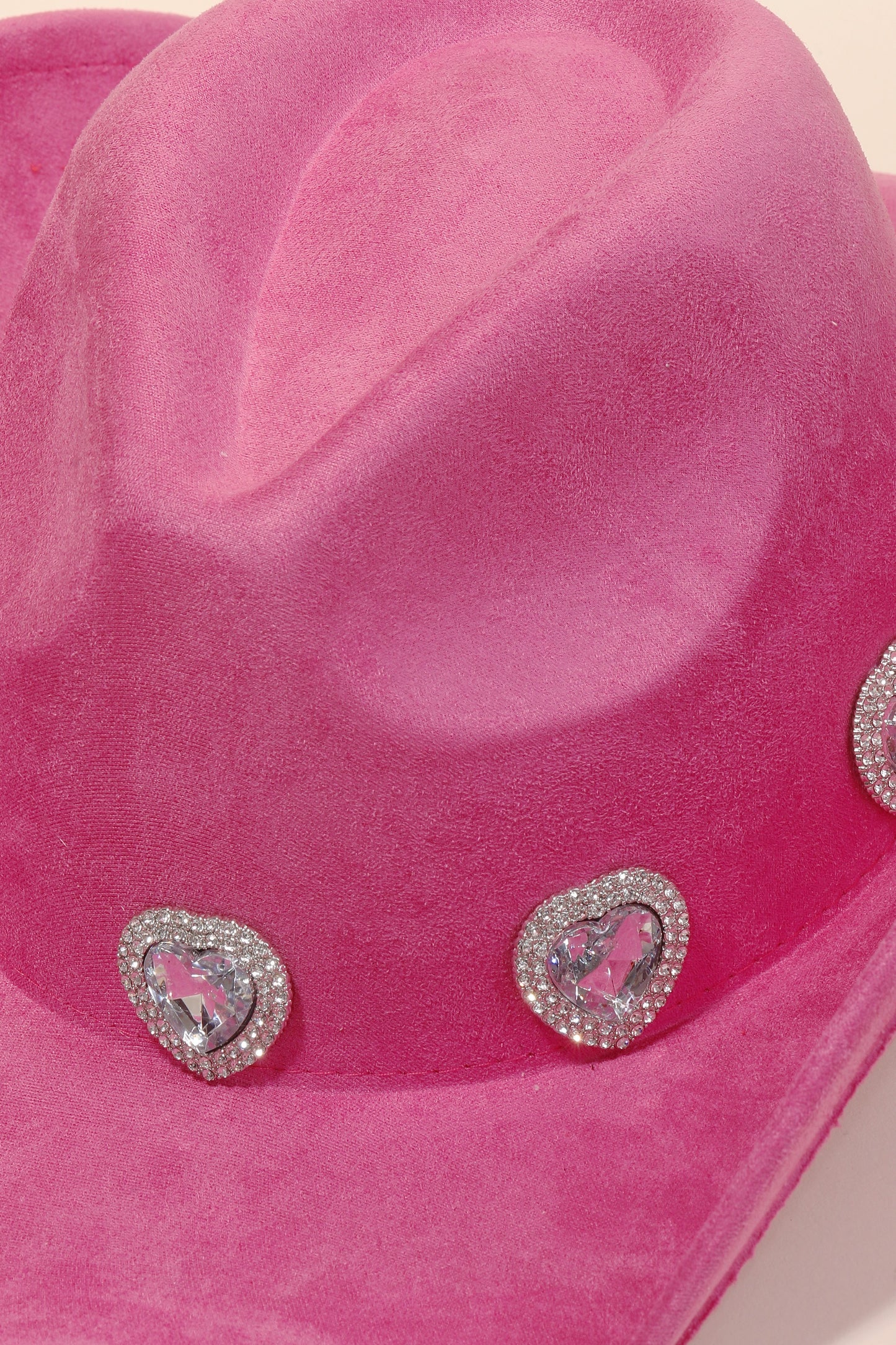 HEARTBREAKER COWGIRL HAT