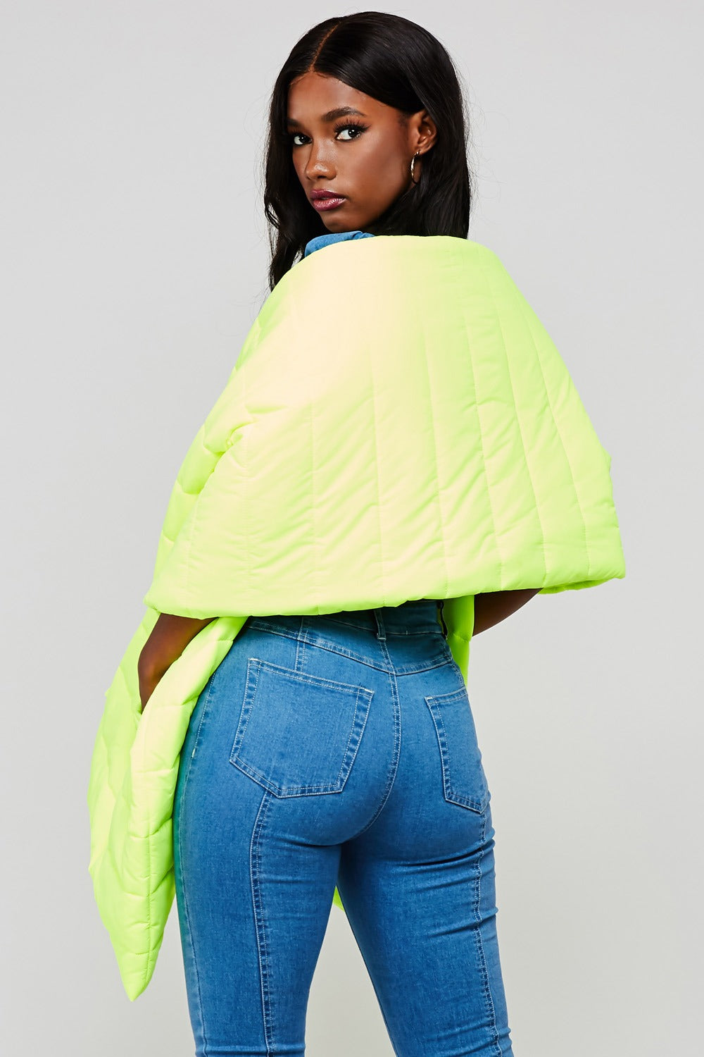 ‘ROUND THE WAY PUFFY SCARF (GREEN)
