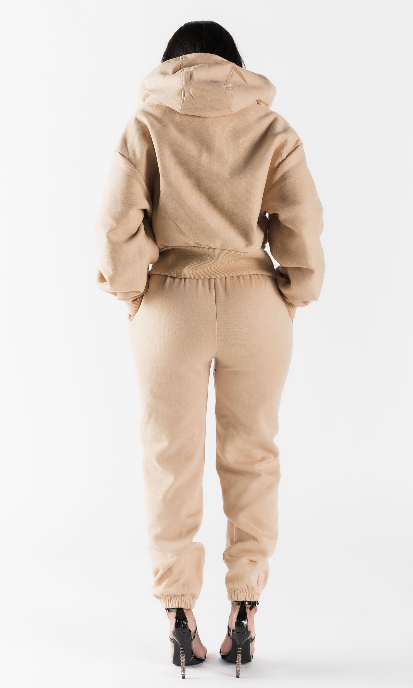 BASICALLY HER JOGGING SET (KHAKI)