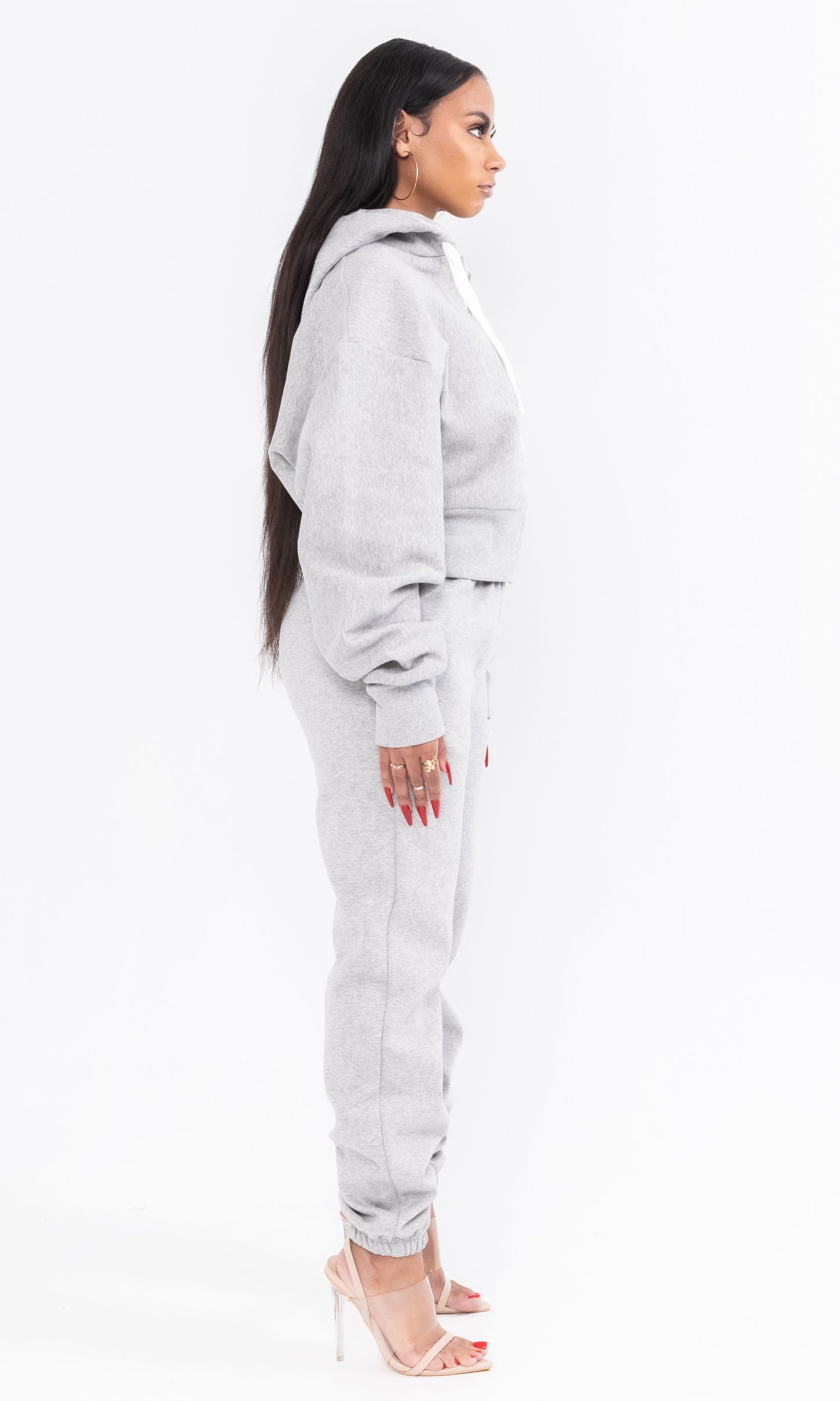 BASICALLY HER JOGGING SET (GREY)