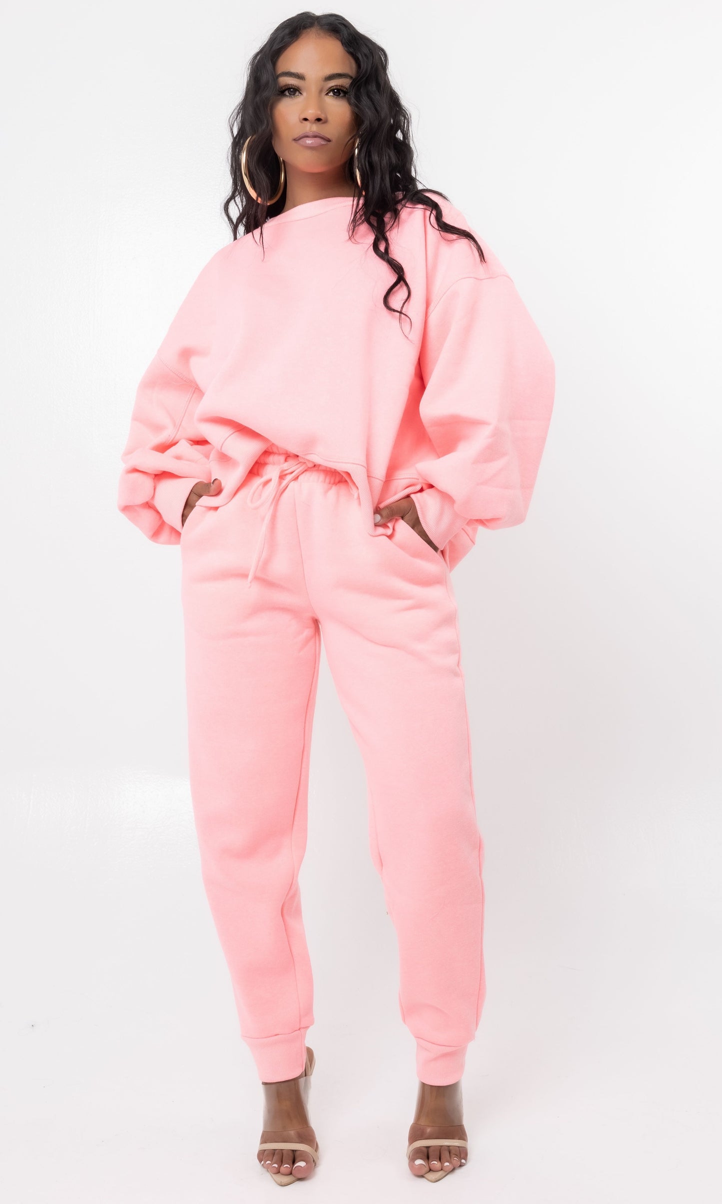 INTO SPRING SWEATSUIT