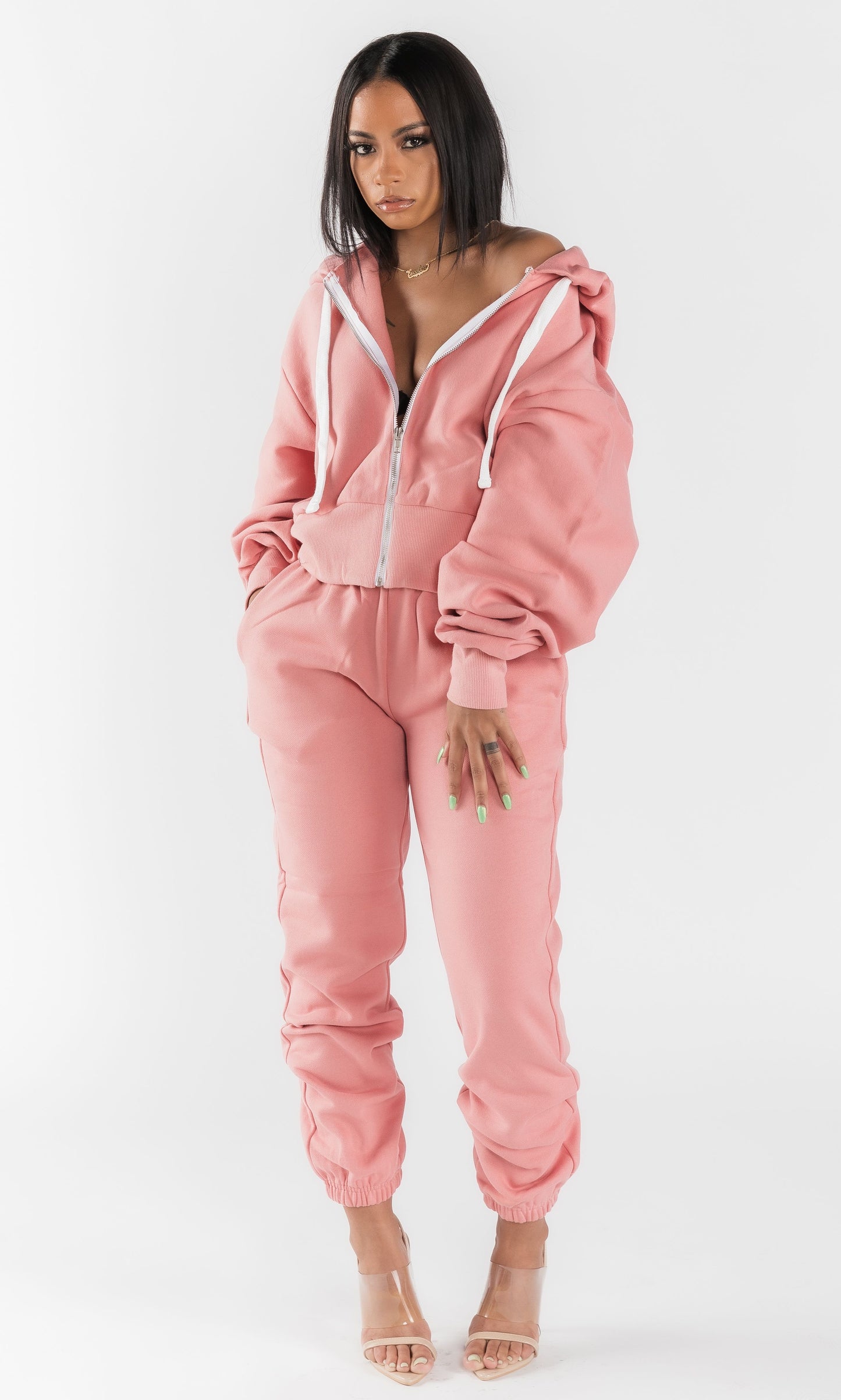 BASICALLY HER JOGGING SET (ROSE)