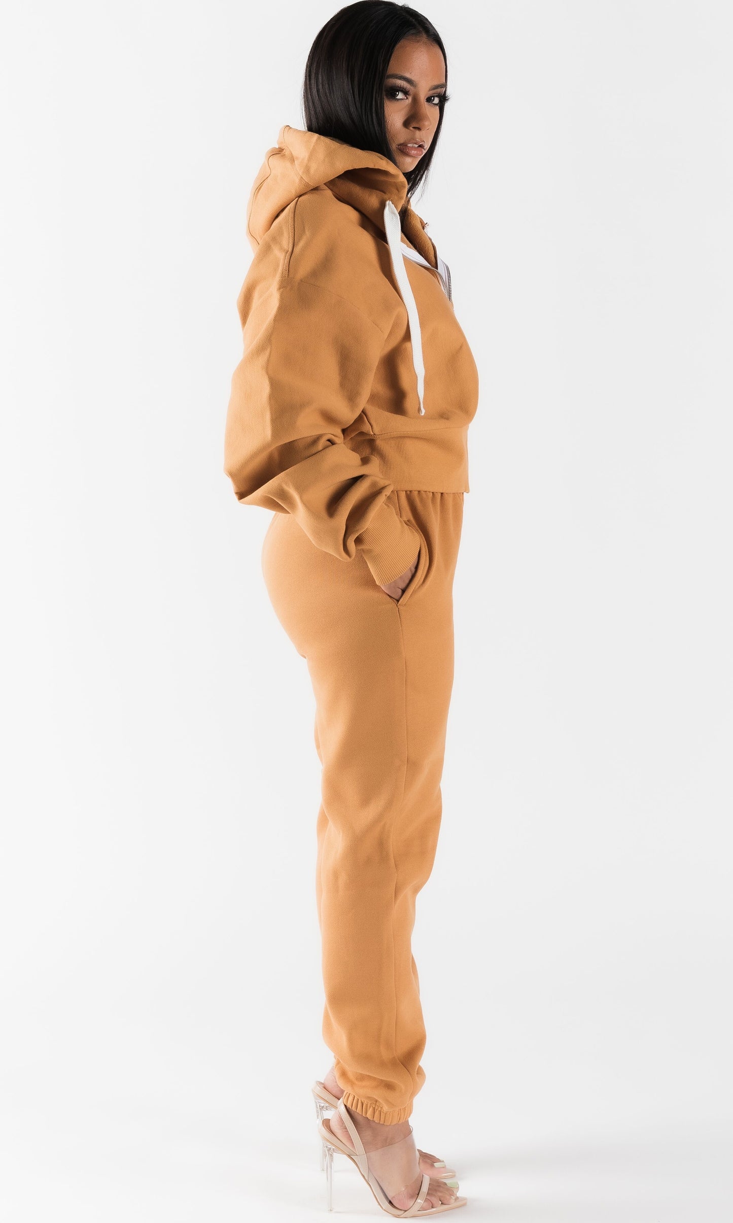 BASICALLY HER JOGGING SET (RUST)